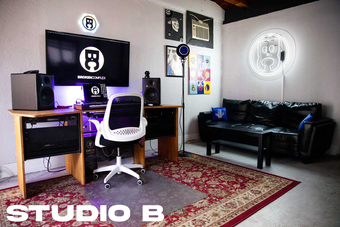Studio Booking