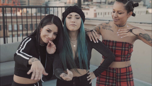 [VIDEO] Gavlyn feat. Reverie & Vel The Wonder - Looking Back (Prod. DJ Hoppa)